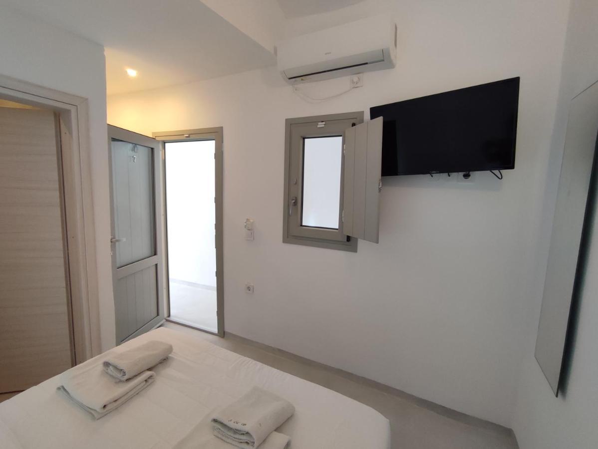 Fira Blue Dome Rooms Ngoại thất bức ảnh
