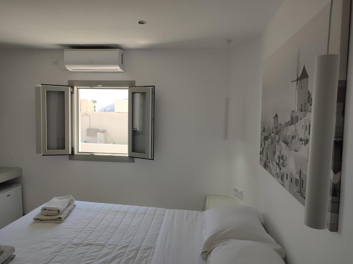 Fira Blue Dome Rooms Ngoại thất bức ảnh